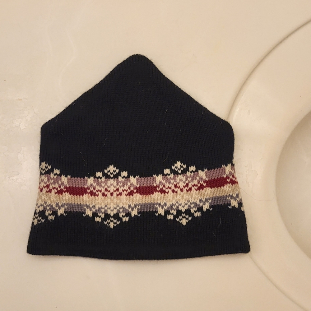Virgin wool winter hat